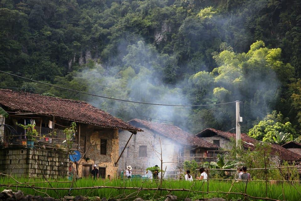 A Sy Ban Gioc Homestay - Nha San Da Co Cao Bang Luaran gambar